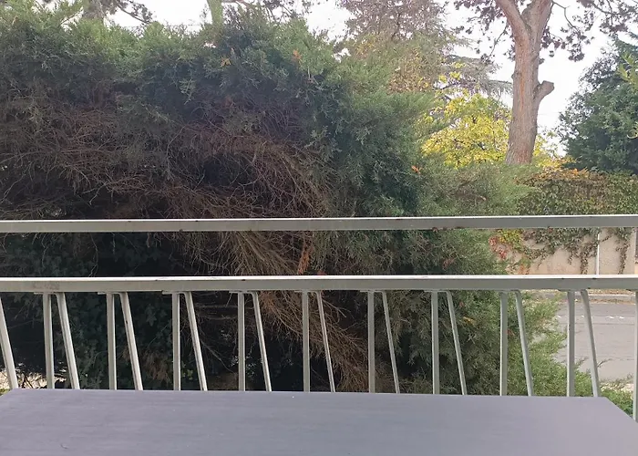 Superbe 3 Avec Et Balcon *